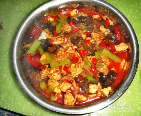 “十大外围足球平台app手机版”地板泡水后怎么进行维修?(图1) 十大外围足球平台app