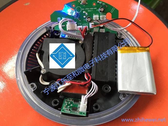 “十大外围足球平台app手机版”“羊瑜珈”席卷全美 小羊助学员挑战高难度动作(图)(图2) 十大外围足球平台app